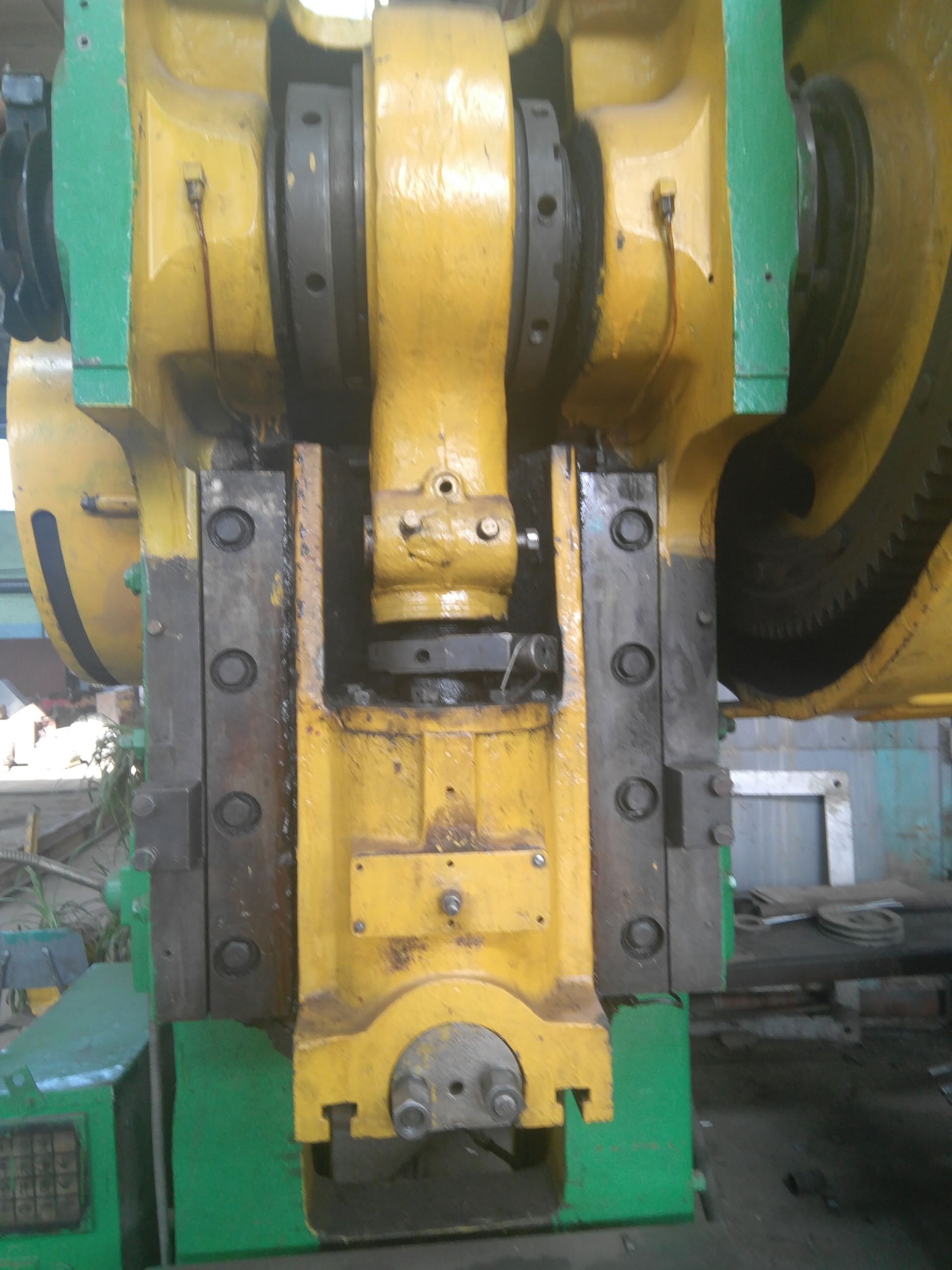 Пресс Кривошип КЕ2330, КД2130, К2318Б, 160тн,100тн,(63тн с подачей ...