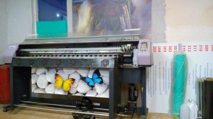 широкоформатный принтер NEO 3360 EC,ширина печати 3200 максимальное разрешение 720 точек. печатные головы 4 шт. Spectra Nova JA 256/80 AAA