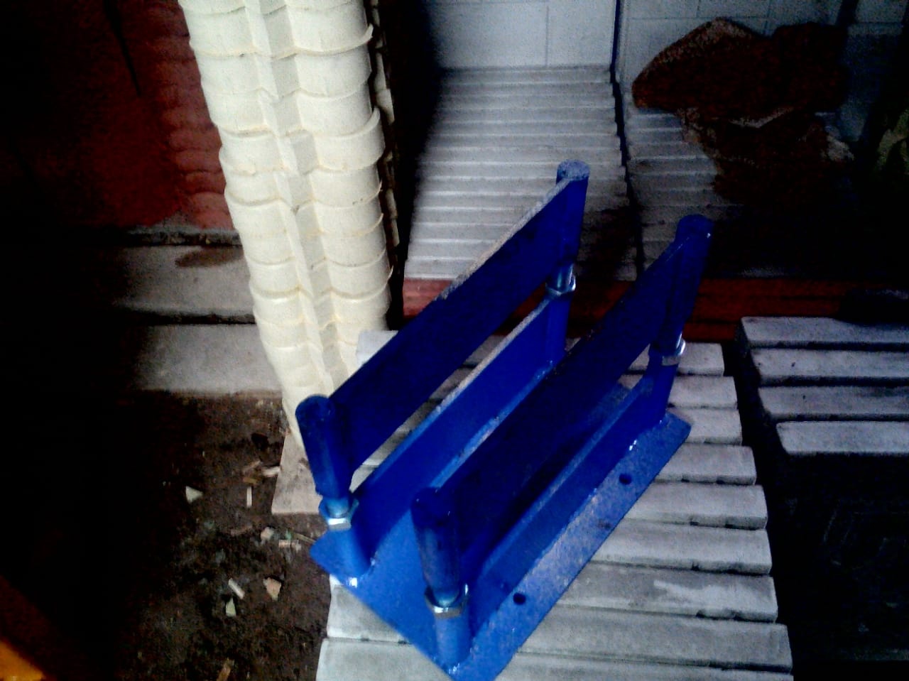 Вибропресс пневмо гидравлический «Сиргис универсал» купить в Ростове по ...