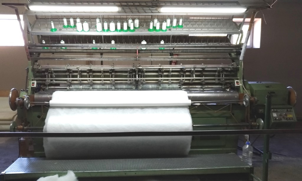 mnogoigolnaya stegalnaya mashina mesa