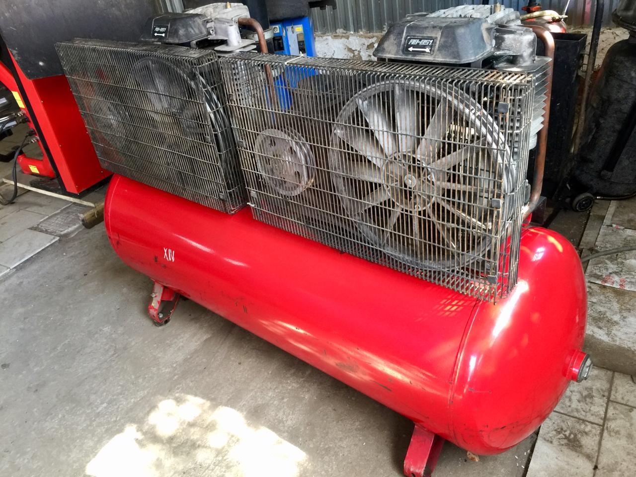 шиномонтажное оборудование \\ шиномонтажный станок купить Б/У в Москве ...