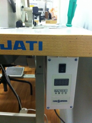 новую промышленную двухигольную швейную машину Jati JT-20626