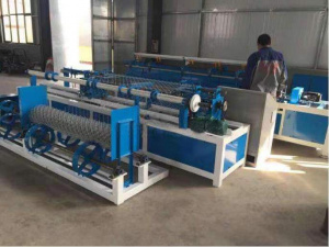 Линия по производстве сетки рабицы из Китая