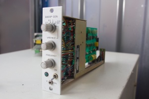 Управление генератором развертки для масс спектрометрометра