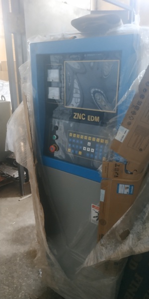 Электроэрозионный станок ZNC-550