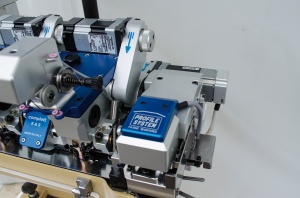 Полуавтоматическая швейная машина для зашивания мыска ЧНИ "COMPLETT 232 DiGiMAX - DiGiTRONIC"