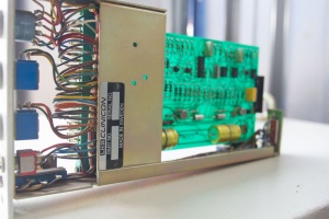 Управление генератором развертки для масс спектрометрометра