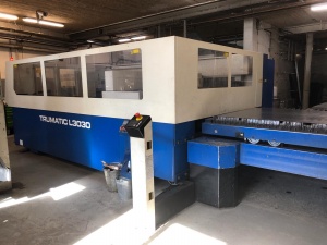 Б/у лазерный режущий комплекс Trumpf Trumatic L3030, 3,2kW, 2002 г.в. Мало часов