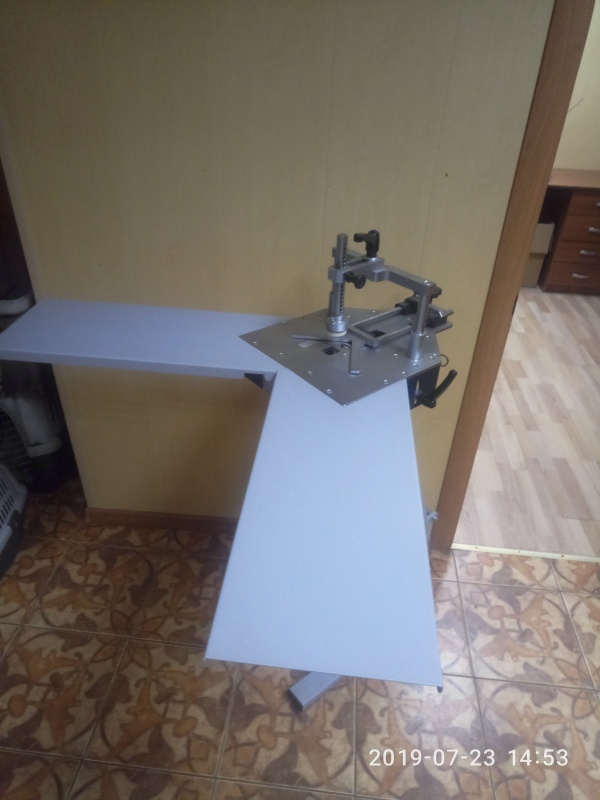 Механический станок для скрепления углов багетных рам Minigraf A2M 200 в Москве