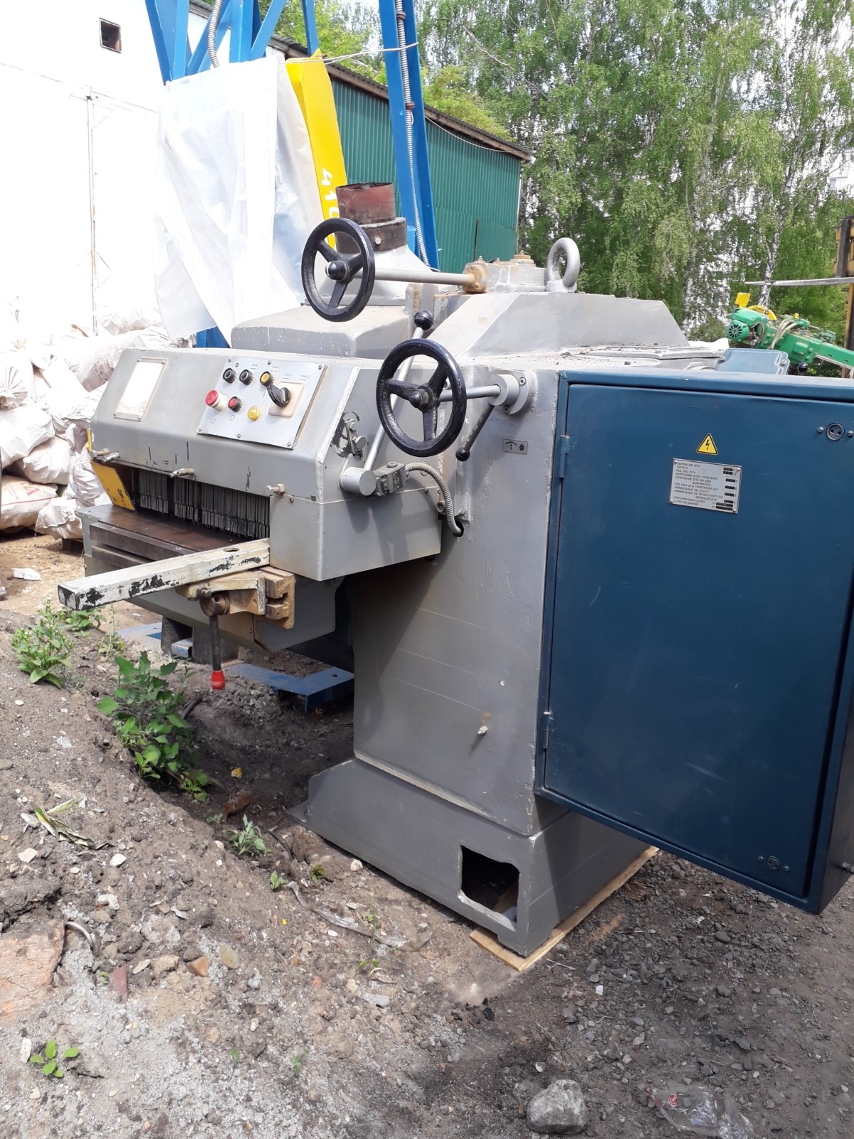 Цдк 5. Деревообрабатывающий станок цдк 5. Станок многопильный цдк 5-3. Станок обрезной многопильный цдк-5. Цдк 5.