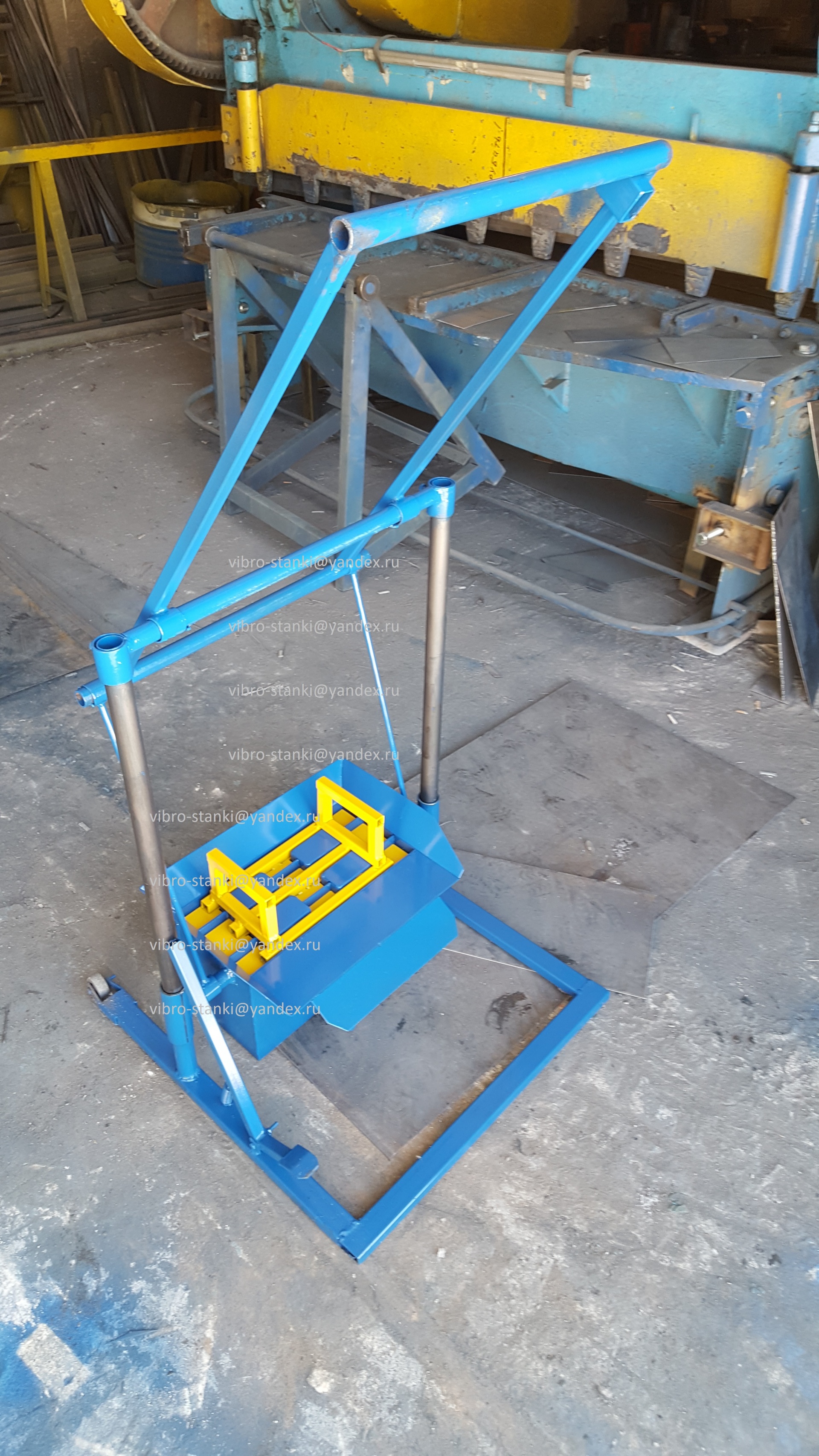 Станок для арболитовых блоков купить в Тамбове по цене 90 000 руб ...