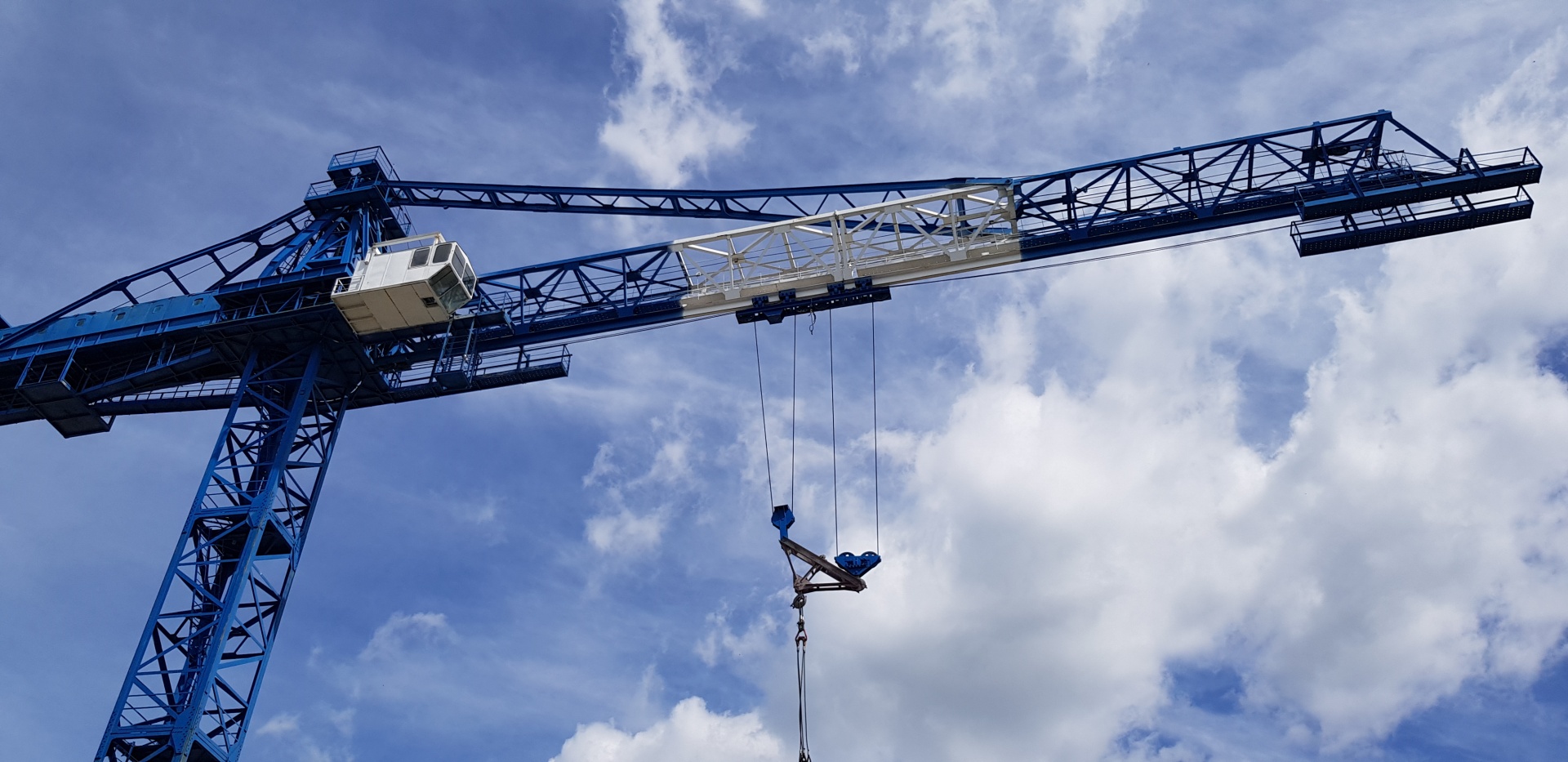 Кран башенный КБГС-450 купить Б/У в Благовещенске (Амурская обл.) по ...