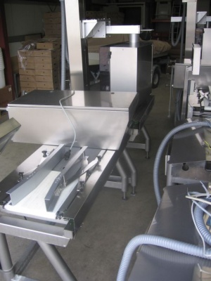 Автоматический весовой этикетировочный комплекс Bizerba GLMi 100