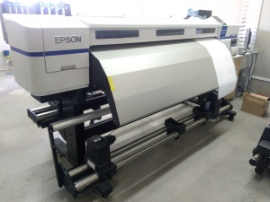 Широкоформатный принтер epson SC-S30610