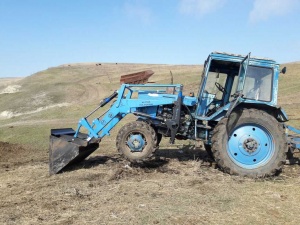 Погрузчик ПКУ-0,8 (КУН) усиленный на трактор МТЗ