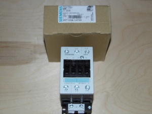 Контактор Siemens Sirius 3RT1034-1AF00