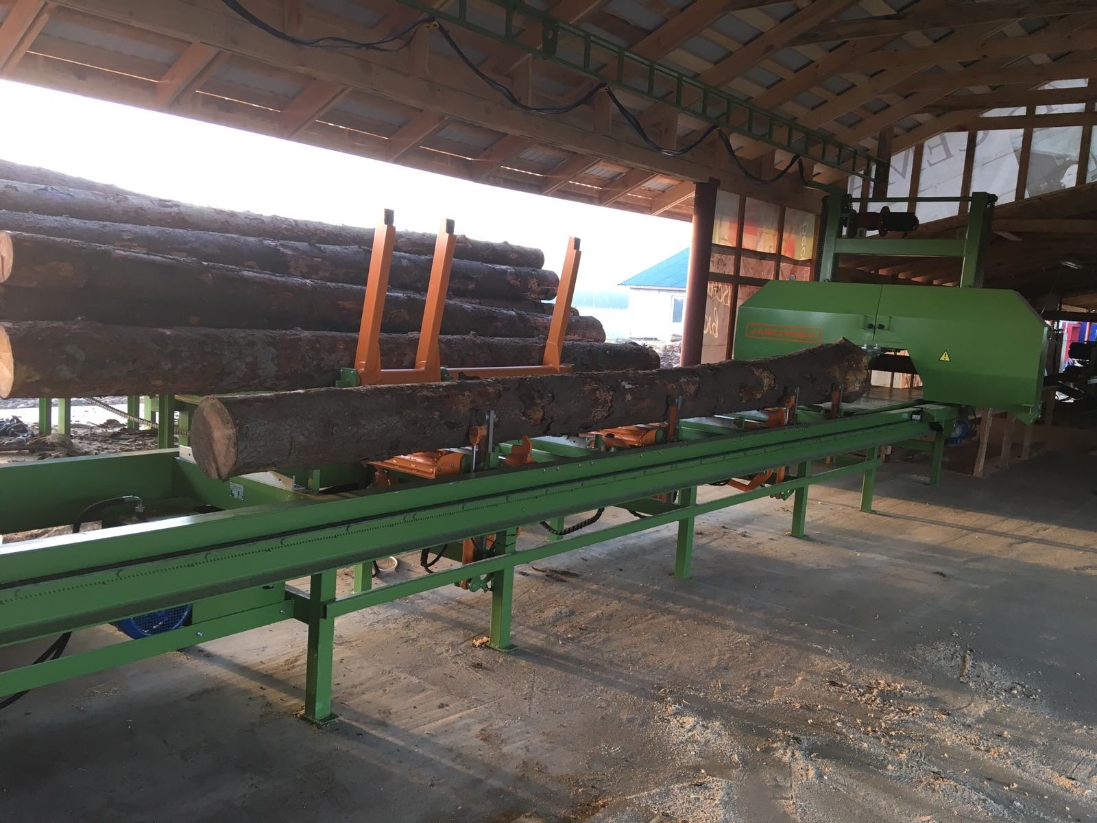 широколенточная пилорама. широколенточная пилорама пт-800. горизонтальная ленточная пилорама mebor. пилорама радуга 1м. широколенточная пилорама.