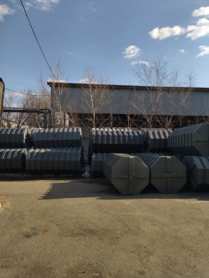 Оборудование для изготовления пластиковых объёмных изделии, ёмкостей (Россия)