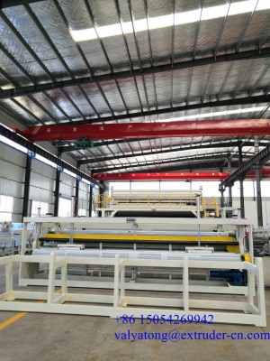 Экструзионное оборудование по производству гидроизоляционных листов из ПЭ шириной 3000-6000мм