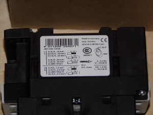 Контактор Siemens Sirius 3RT1035-1AF00