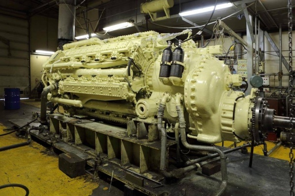 Sulzer судовые двигатели