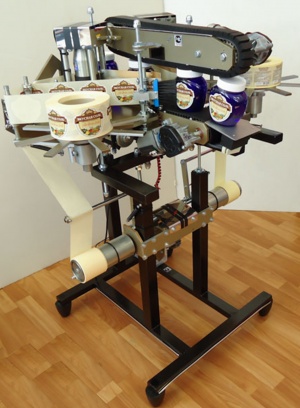 Этикетировочная машина самоклеющейся этикетки НТЛ-4П