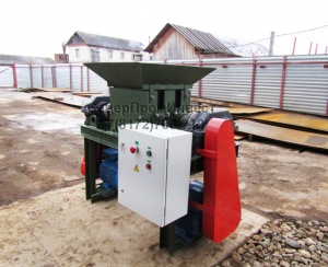 Шредер промышленный двухвальный ШДП-3Д (измельчитель древесных отходов)