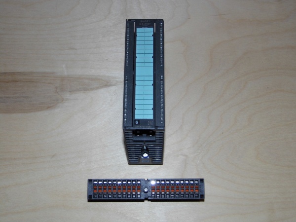 Модуль аналогового ввода Siemens SIMATIC S7 SM 331 (6ES7 331-1KF01-0AB0)