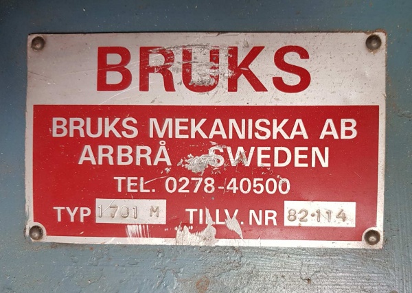 Дробилка древесных отходов BRUKS 1701M
