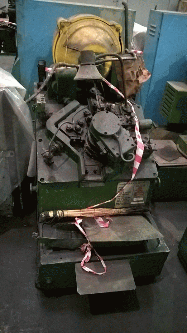 Автомат резъбонакатной АБ2516