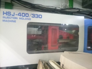 Инжекционно-литьевая машина HSJ 400/330