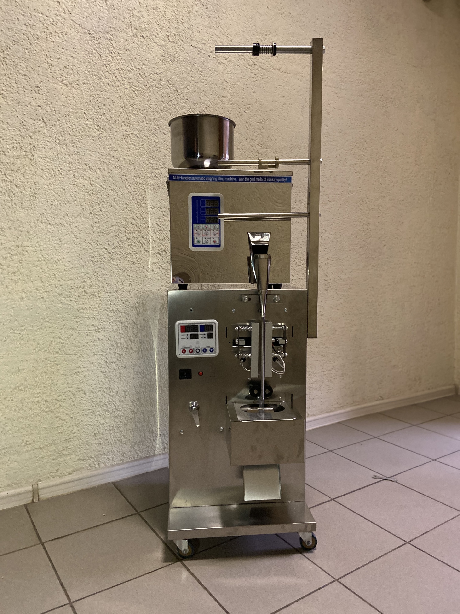 Станок для фасовки и упаковки сыпучих продуктов купить в Рязани по цене ...