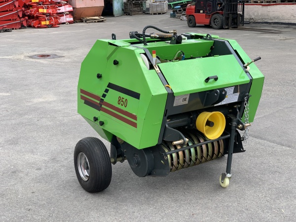 Пресс-подборщик рулонный с кнопкой ППР 8050