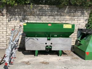 Разбрасыватель удобрений 1050л Стандарт (Оптсельмаш)