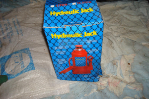 Домкраты гидравлические бутылочные 12 тонн