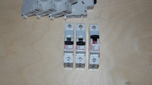 Автоматический выключатель LEGRAND C2 (06369)