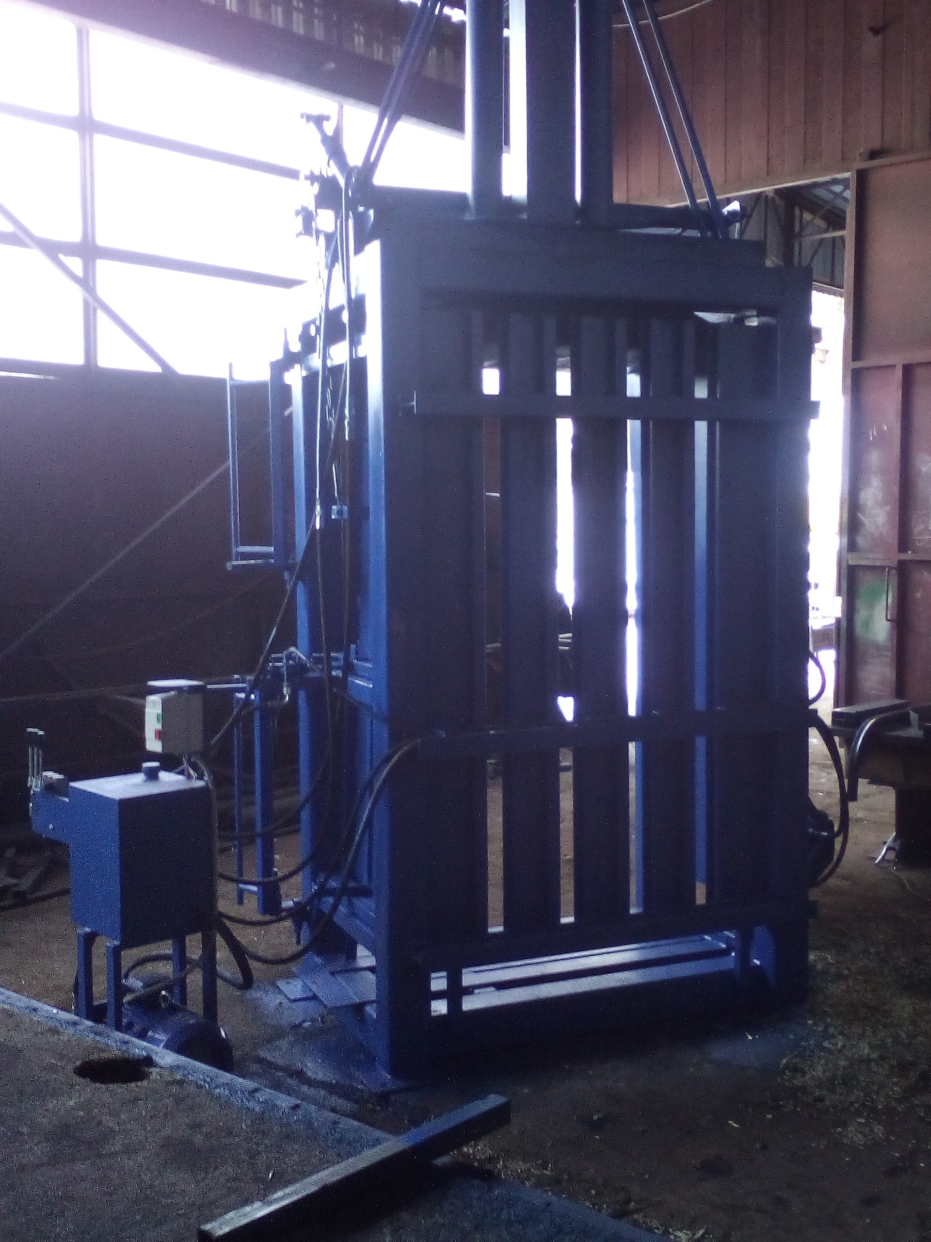 Пресс гидравлический для опрессовки пакета биг-бэгов на поддоне купить ...