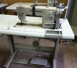 Швейное оборудование. Промышленные швейные машины Typical GC6160H