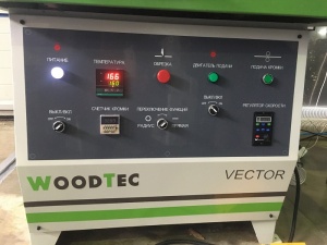 Кромкооблицовочный станок с ручной подачей WoodTec VECTOR NEW