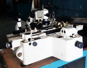 Электронный инструментальный микроскоп УИМ-21