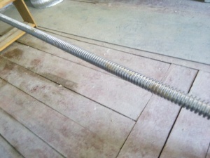 Ходовые и кареточные винты с гайками для станков и промышленного оборудования