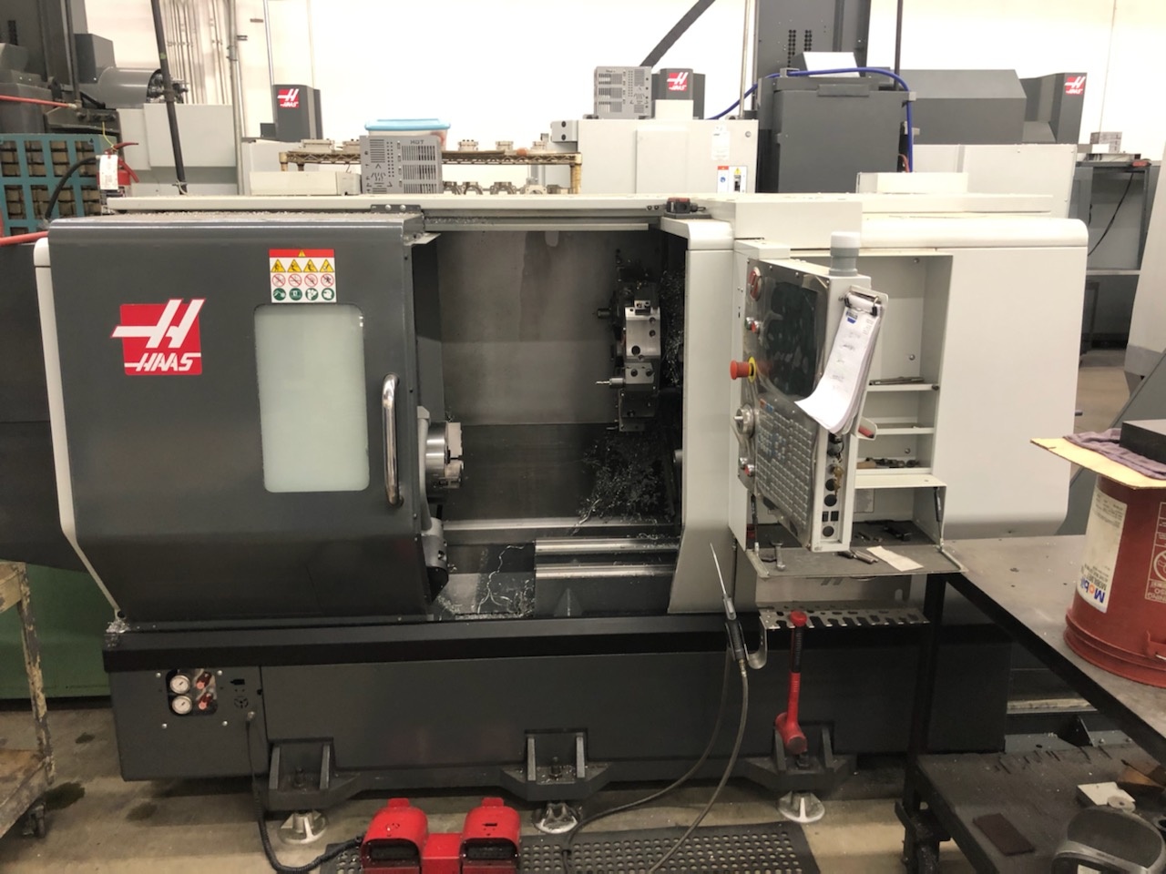 Haas st. ЧПУ станка Haas St-20. Токарно-револьверный обрабатывающий центр Haas St-20 Haas St-20. Токарный станок с ЧПУ Haas St-20. Шпиндель Haas st20.