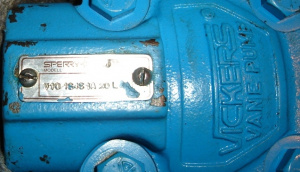 Гидравлический лопастной насос V10-1S4S (Vickers), цена 9870,00 руб