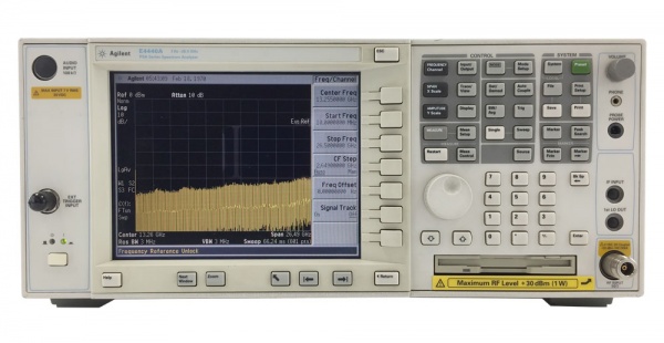 Анализатор спектра Agilent E4440A, 26.5 ГГц