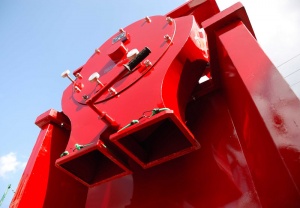 Зернодробилка ДКУ на 11 кВт до 2500 кг.час Кормоизмельчитель,Крупорушка