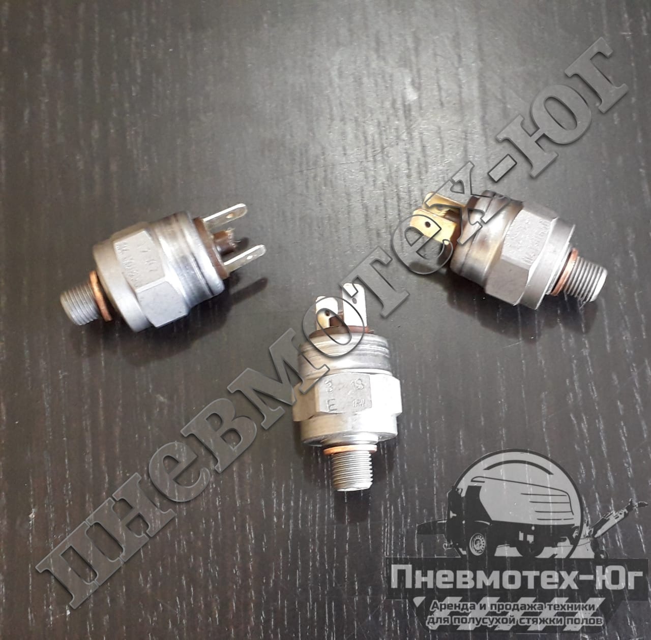 Датчик давления масла в ДВС для бетононасосов купить в Улан-Удэ - Биржа ...