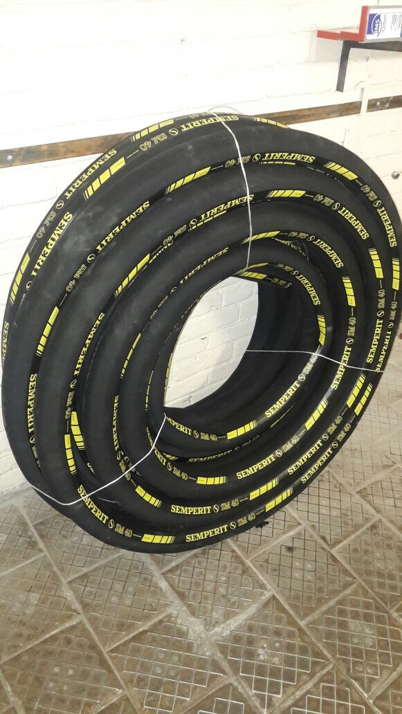 гибкий кабельный шланг сав001. рукав поливочный резиновый. шланг 65 диаметр. шланг резиновый гофрированный 65мм. Ivgspa растворный шланг 65 мм.