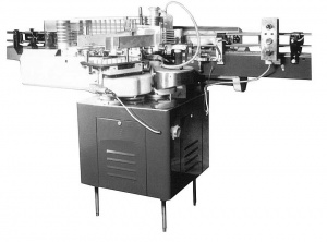 Предлагаем новый автомат Этикетировщик ЕСA 07/06. По выгодной цене