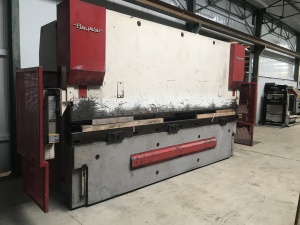 Beyeler PR 6 150t/4m