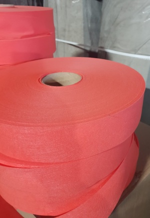 Услуги продольной резки и намотки бумаги, картона и многих других рулонных материалов большой плотности